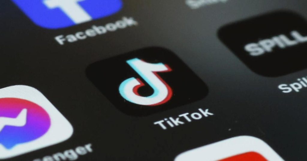 1217-cmo-tiktok.jpg